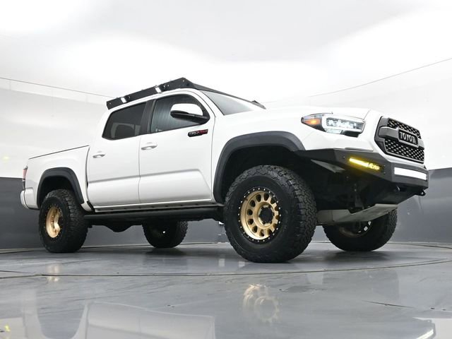 Used 2017 Toyota Tacoma TRD Pro image 33