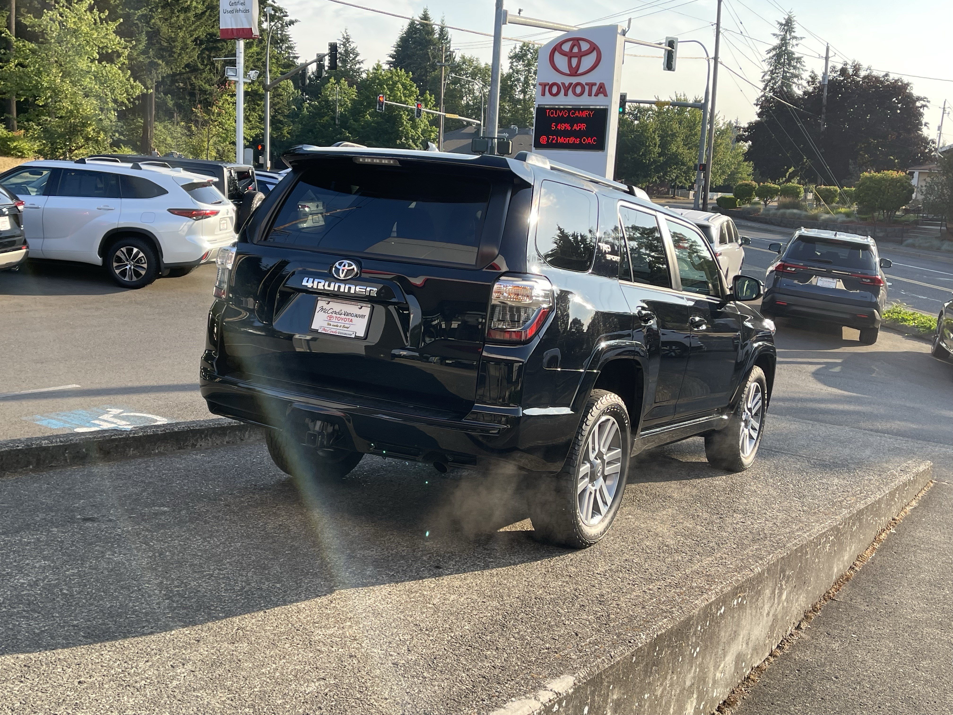 Certified 2024 Toyota 4Runner TRD Sport AWD/4WD image 7