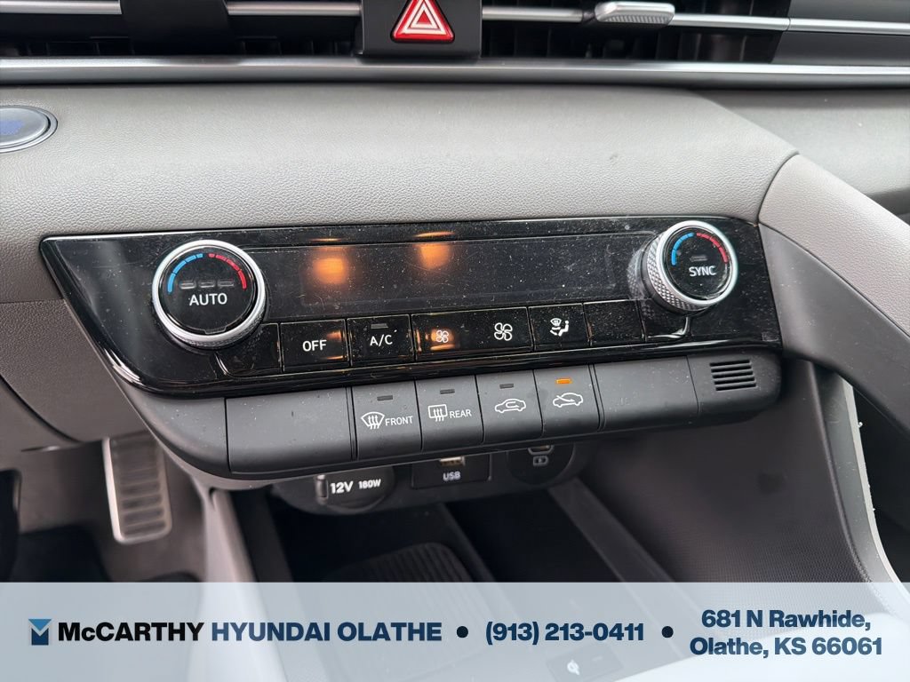 Used 2025 Hyundai Elantra Sport FWD image 22