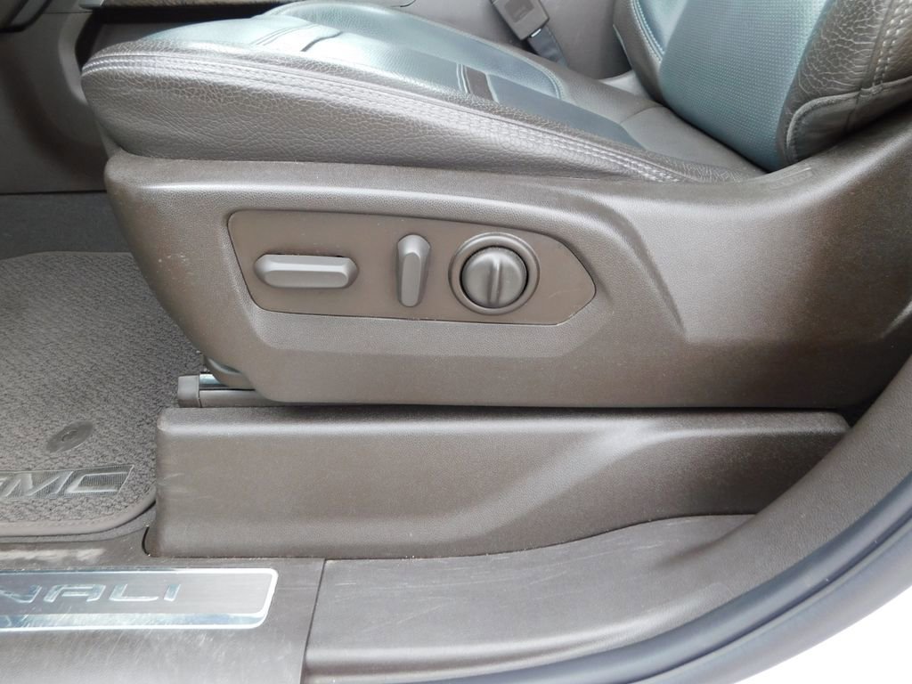 Used 2022 GMC Sierra 1500 Denali w/ Technology Package image 21