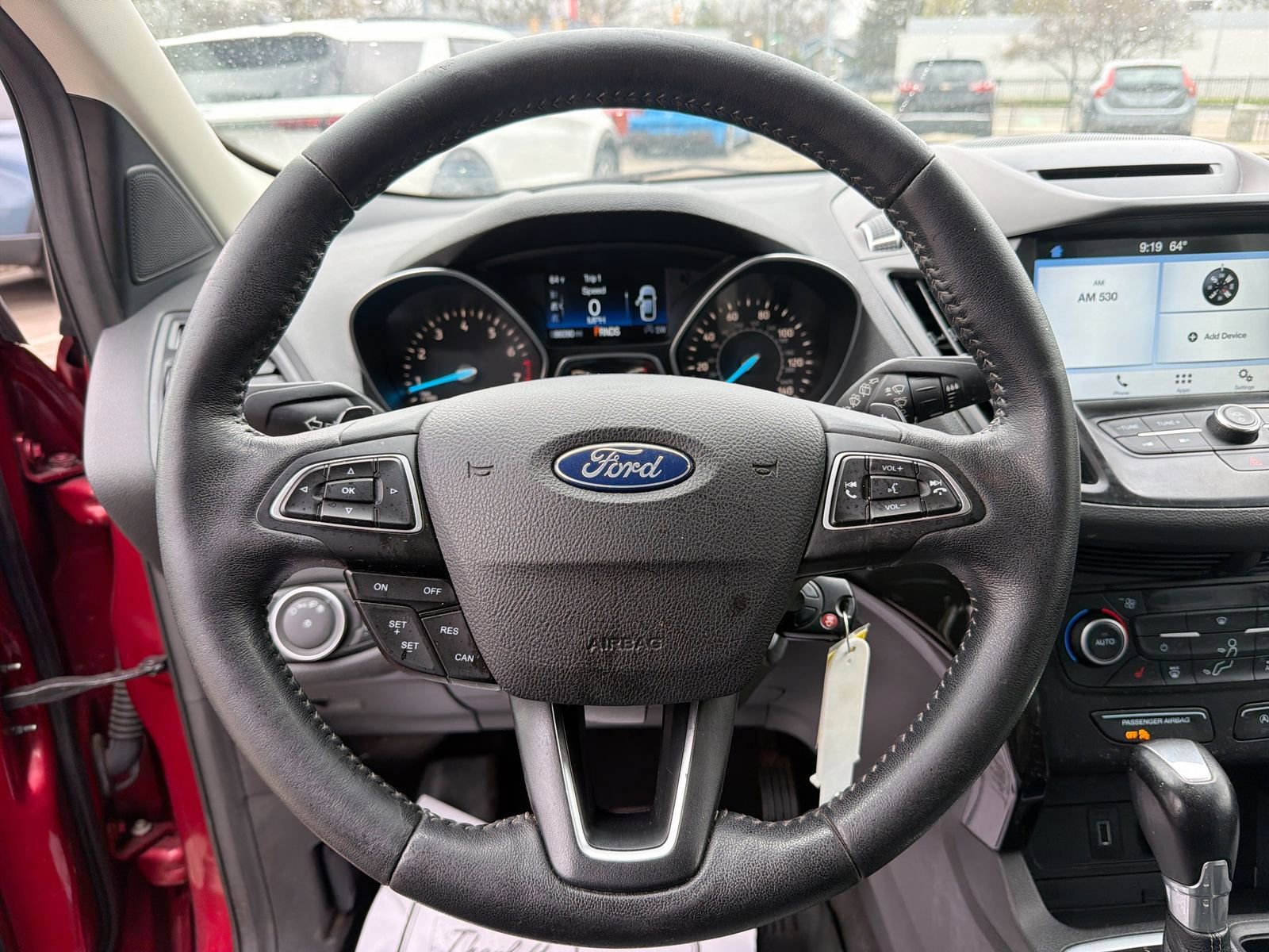 Used 2018 Ford Escape SE w/ SE Sport Appearance Package image 28