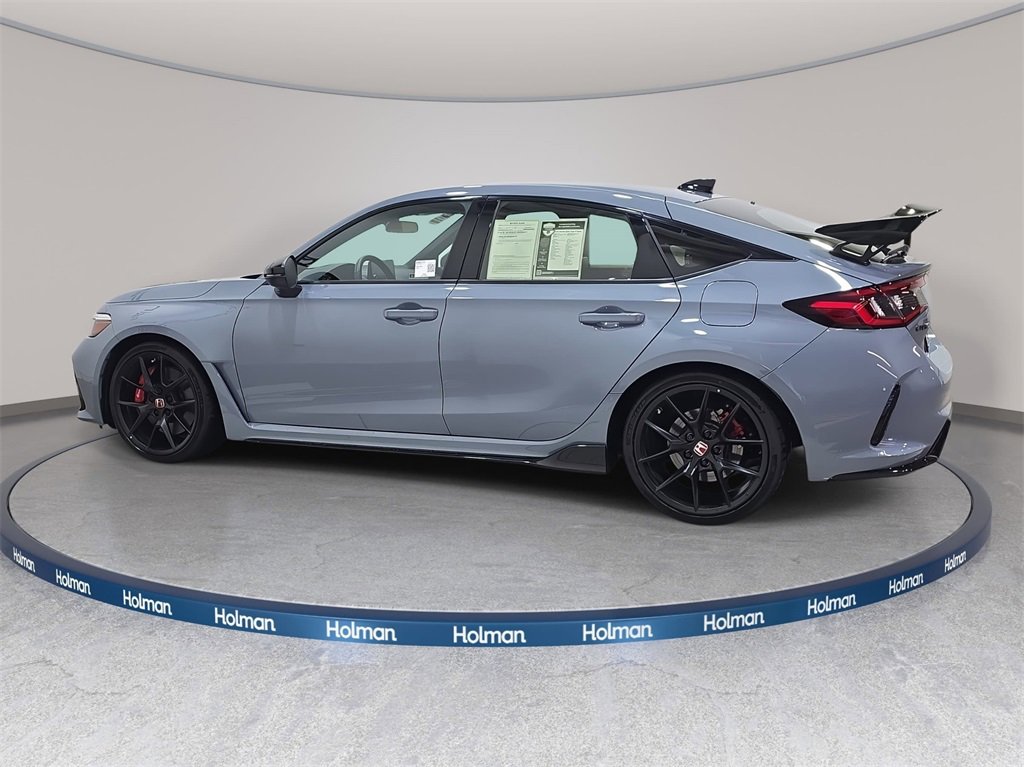 Used 2025 Honda Civic Type R image 9