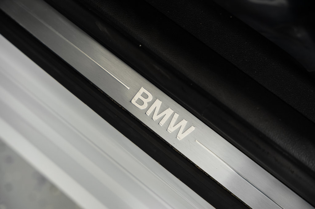 Used 2026 BMW 330i Sedan RWD image 36