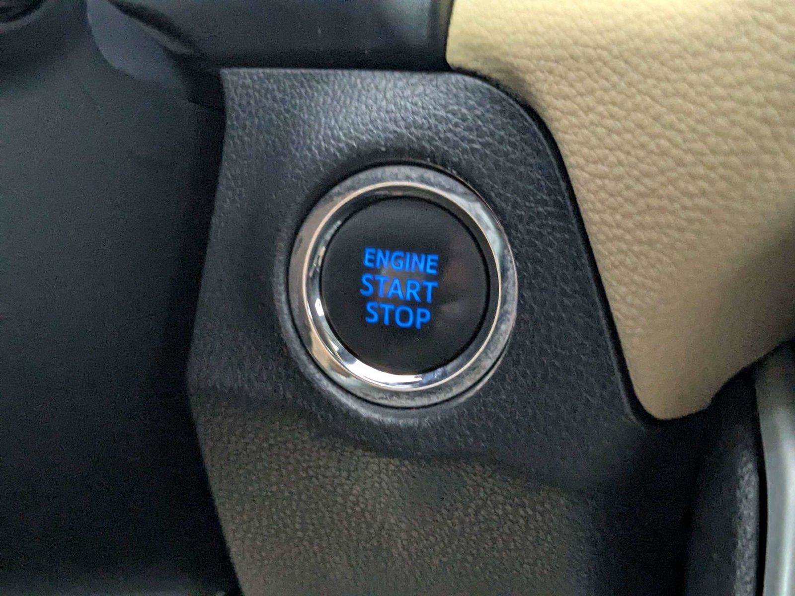 Certified 2022 Toyota RAV4 XLE FWD image 27