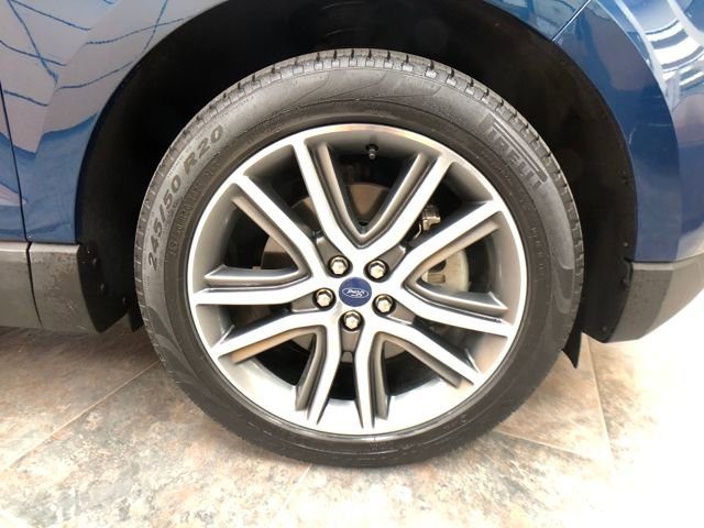 Certified 2020 Ford Edge Titanium w/ Class II Trailer Tow Package image 9