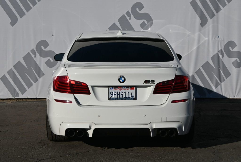 Used 2015 BMW M5 image 6