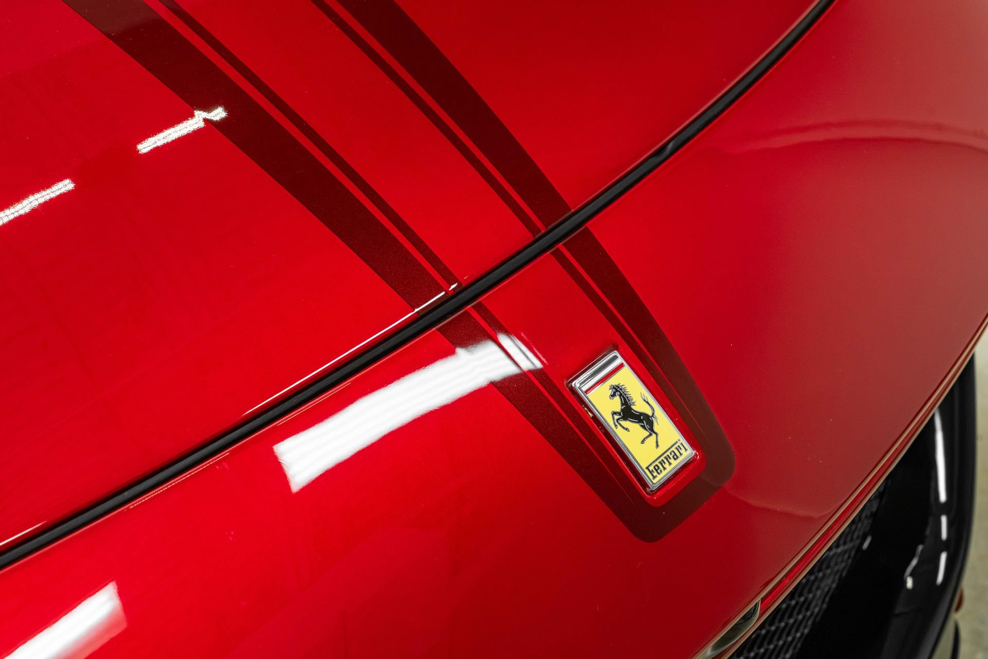 Certified 2026 Ferrari Purosangue AWD/4WD image 40