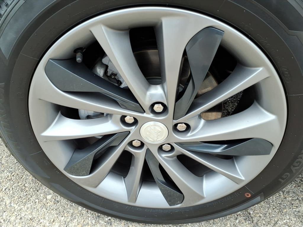 Used 2023 Buick Encore GX Select w/ Experience Buick Package FWD image 10