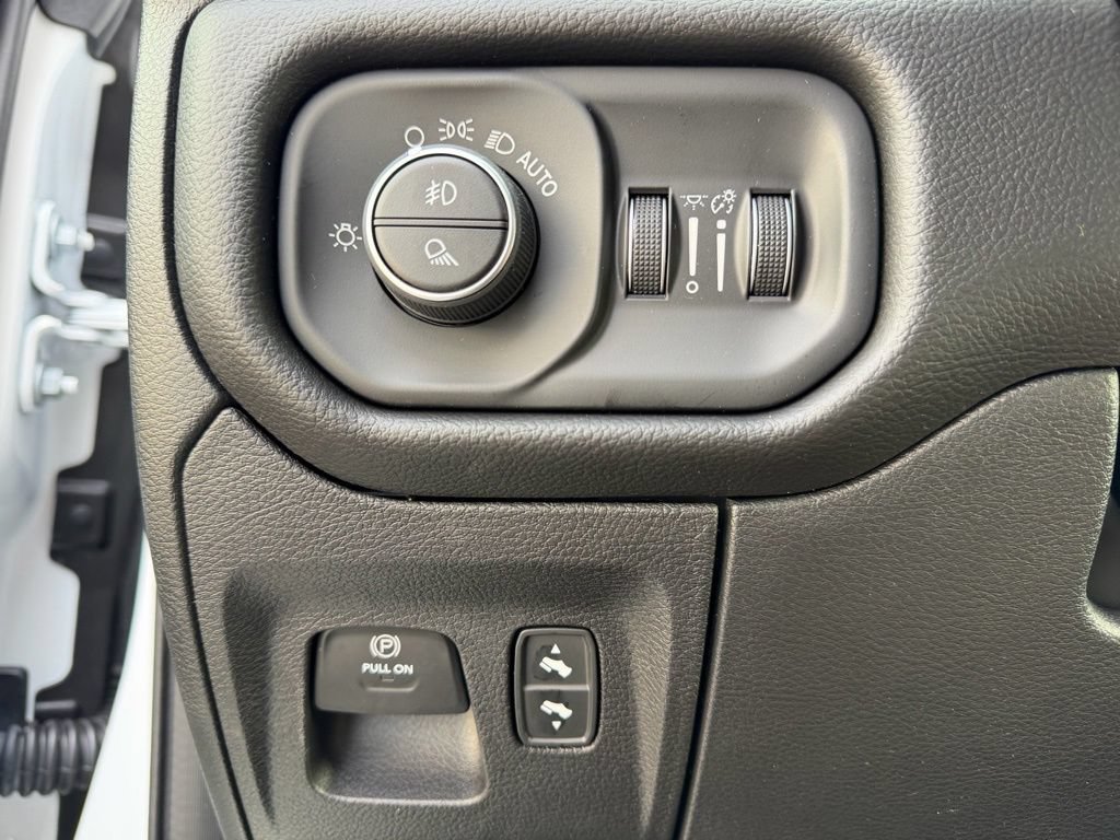 New 2026 RAM 1500 Big Horn AWD/4WD image 26