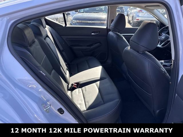 Used 2023 Nissan Altima 2.5 SR w/ SR Premium Package image 11