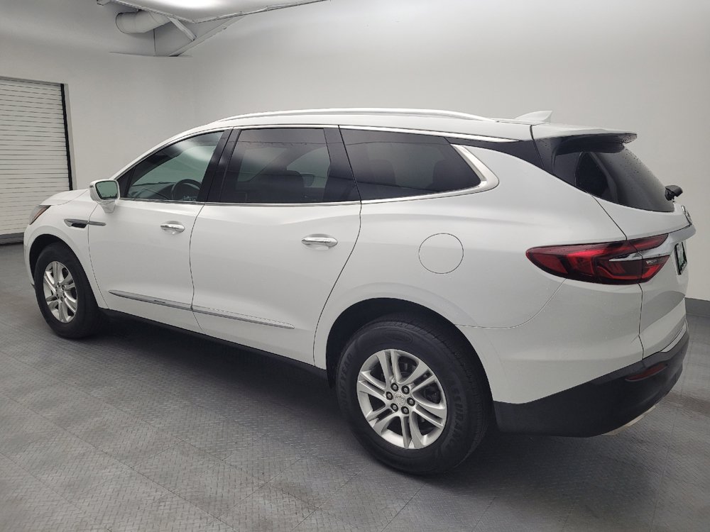 Used 2019 Buick Enclave Essence AWD/4WD image 3