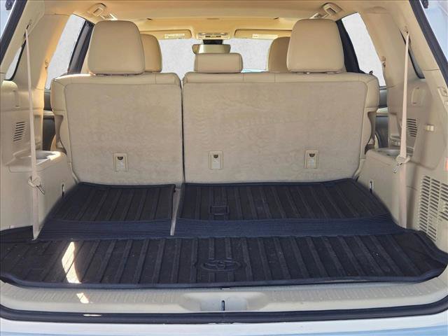 Used 2017 Toyota Highlander XLE image 6