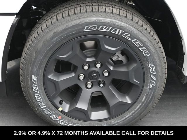 New 2026 RAM 1500 4x4 Crew Cab image 38