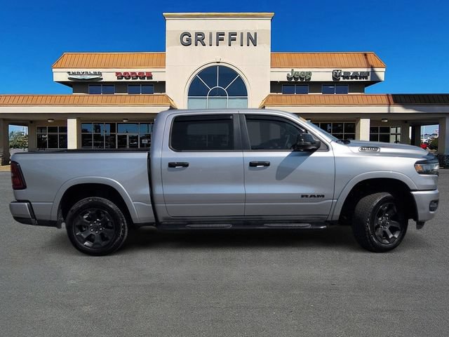 Used 2025 RAM 1500 Big Horn AWD/4WD image 3