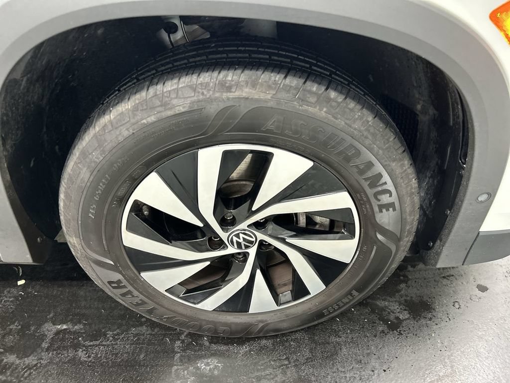 Certified 2026 Volkswagen Tiguan S AWD/4WD image 8