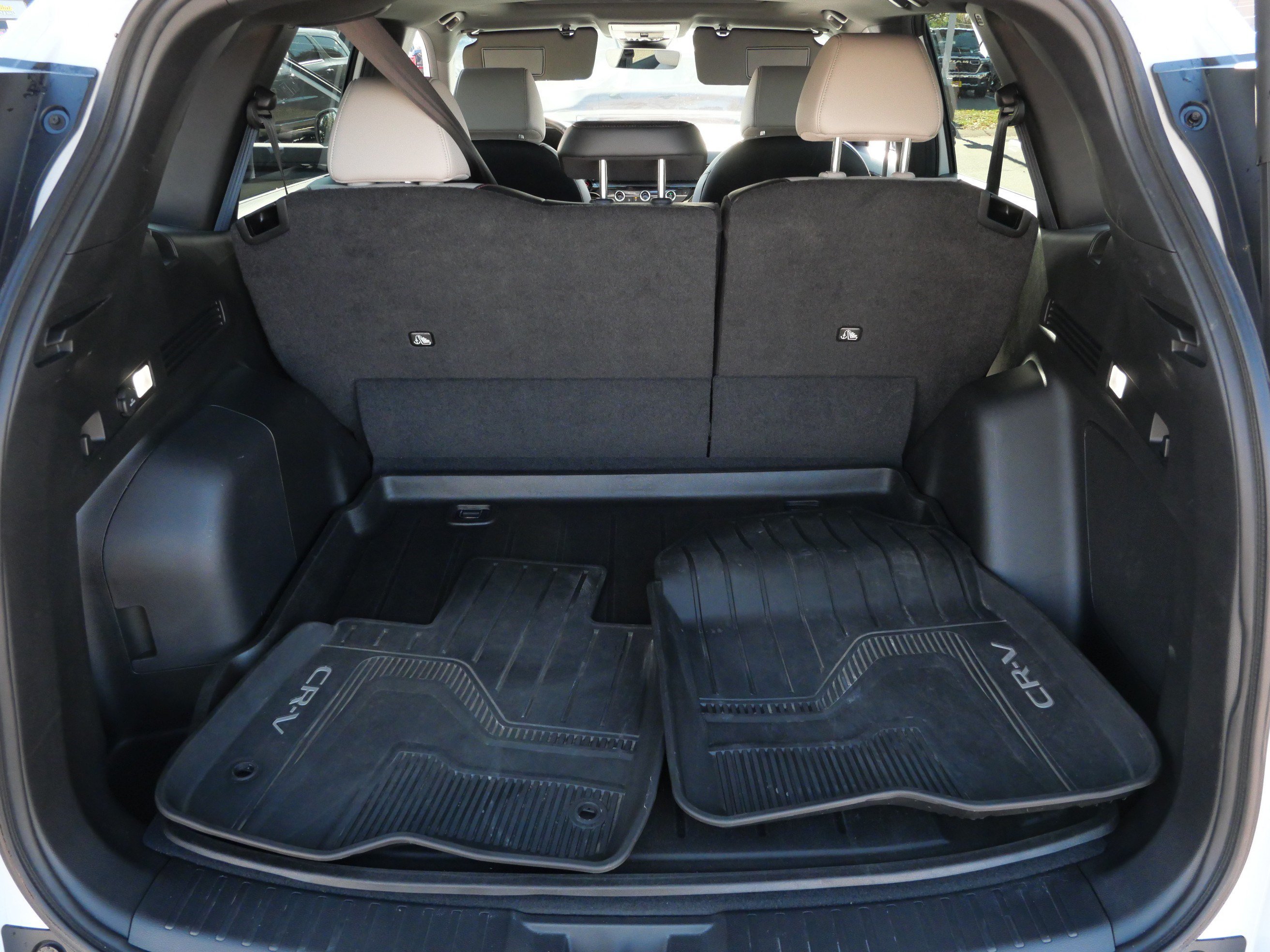 Used 2023 Honda CR-V Sport Touring image 18