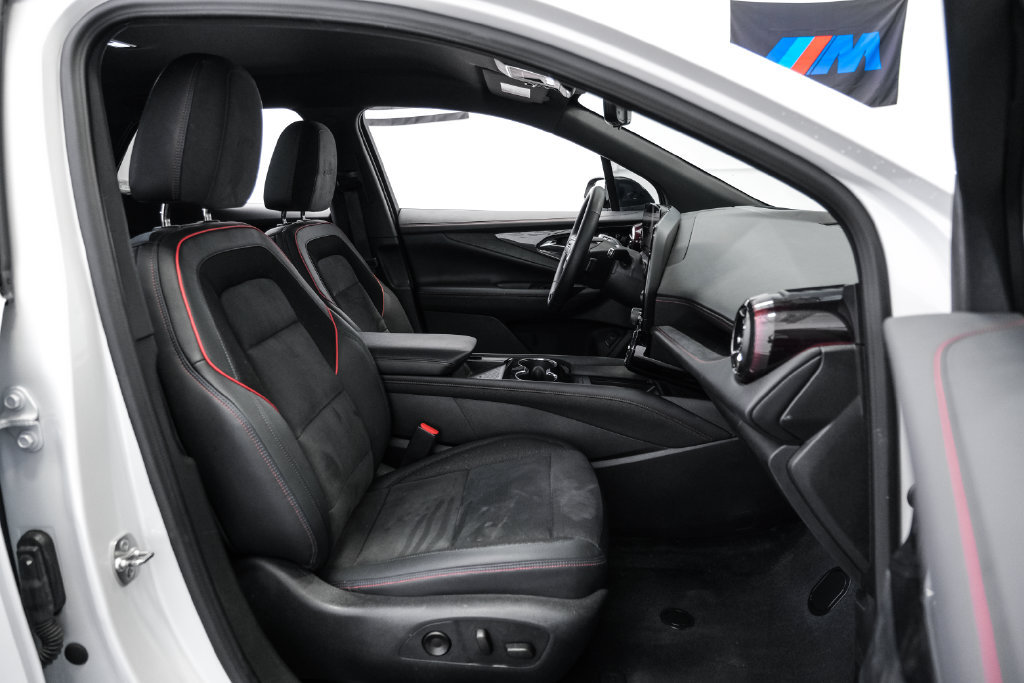 Used 2024 Chevrolet Blazer EV RS AWD/4WD image 30