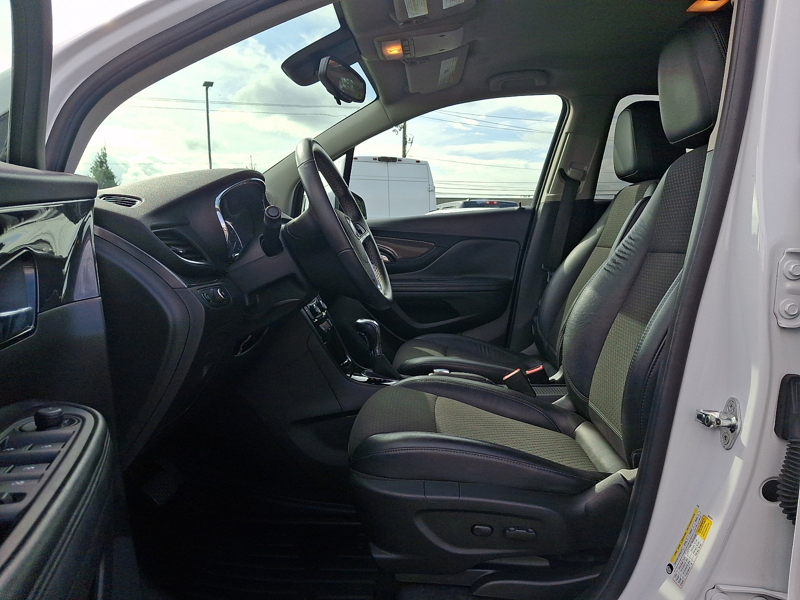 Used 2017 Buick Encore Preferred FWD image 13