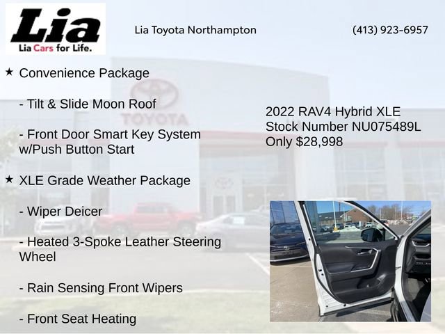 Used 2022 Toyota RAV4 XLE w/ Convenience Package image 7