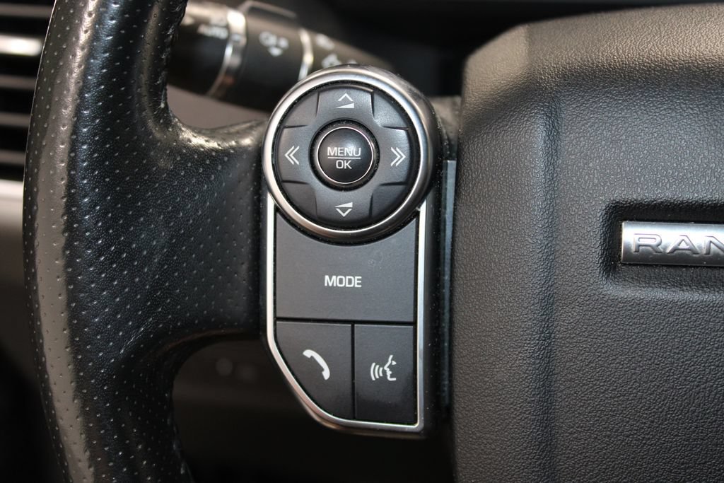 Used 2017 Land Rover Range Rover Sport SE AWD/4WD image 33