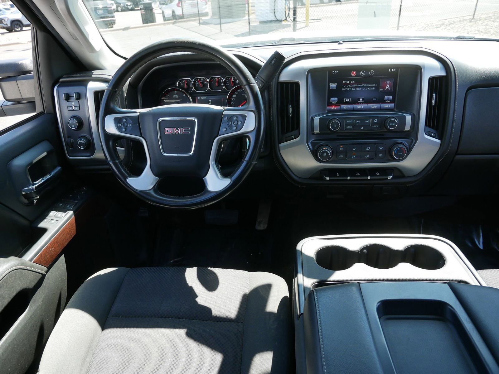 Used 2015 GMC Sierra 2500 SLE AWD/4WD image 12