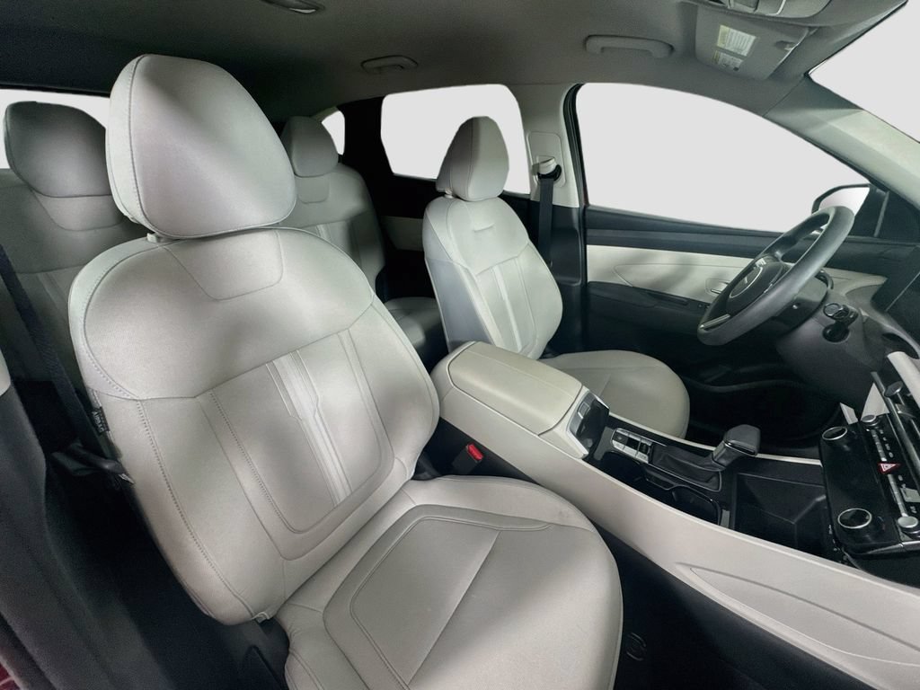 Used 2025 Hyundai Tucson SEL FWD image 29