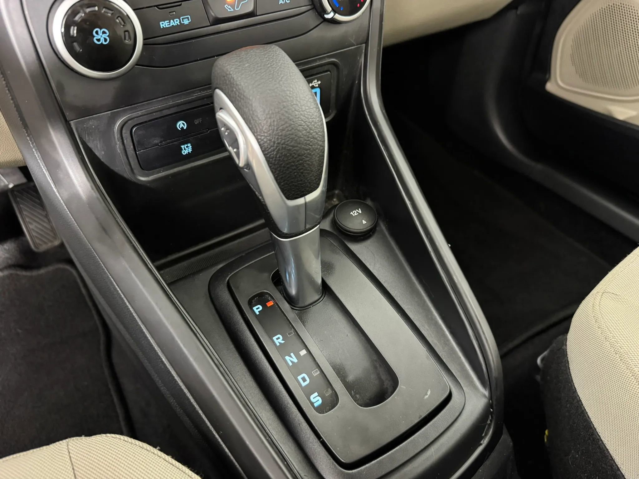 Used 2020 Ford EcoSport S FWD image 20