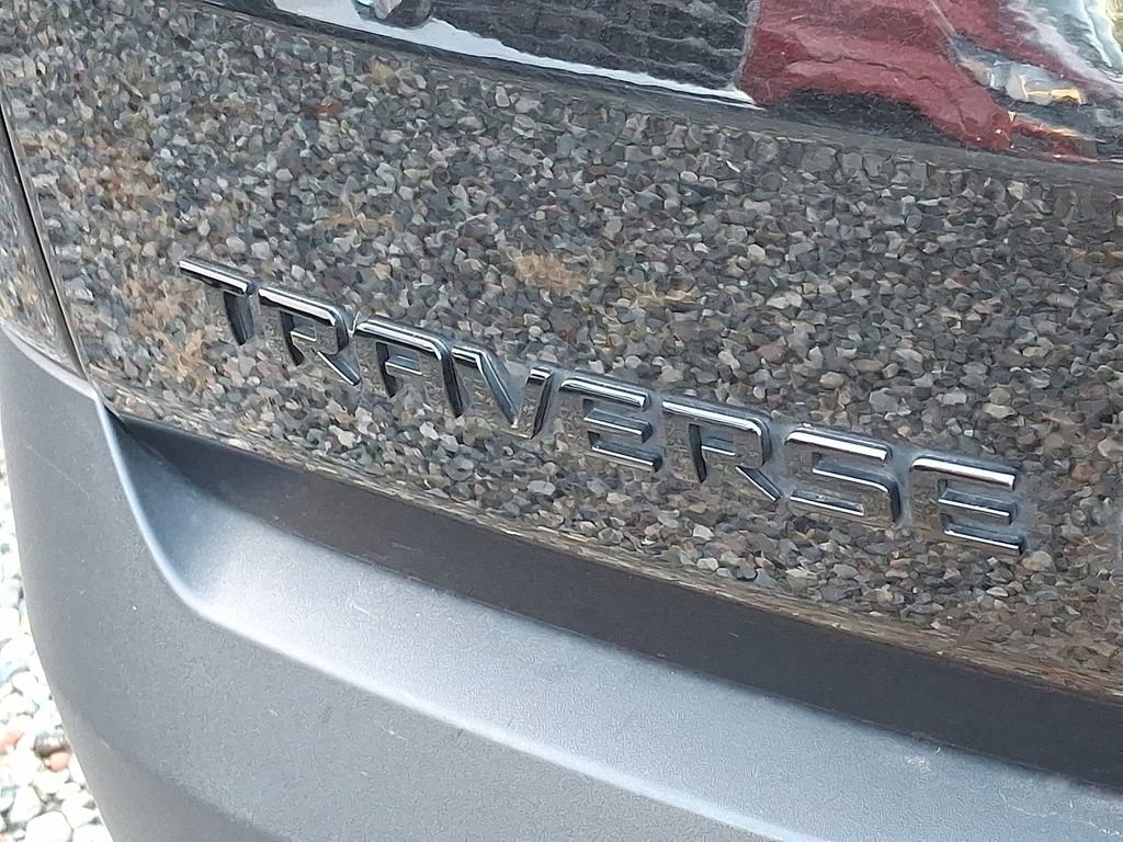 Used 2021 Chevrolet Traverse RS w/ LPO, Floor Liner Package image 31