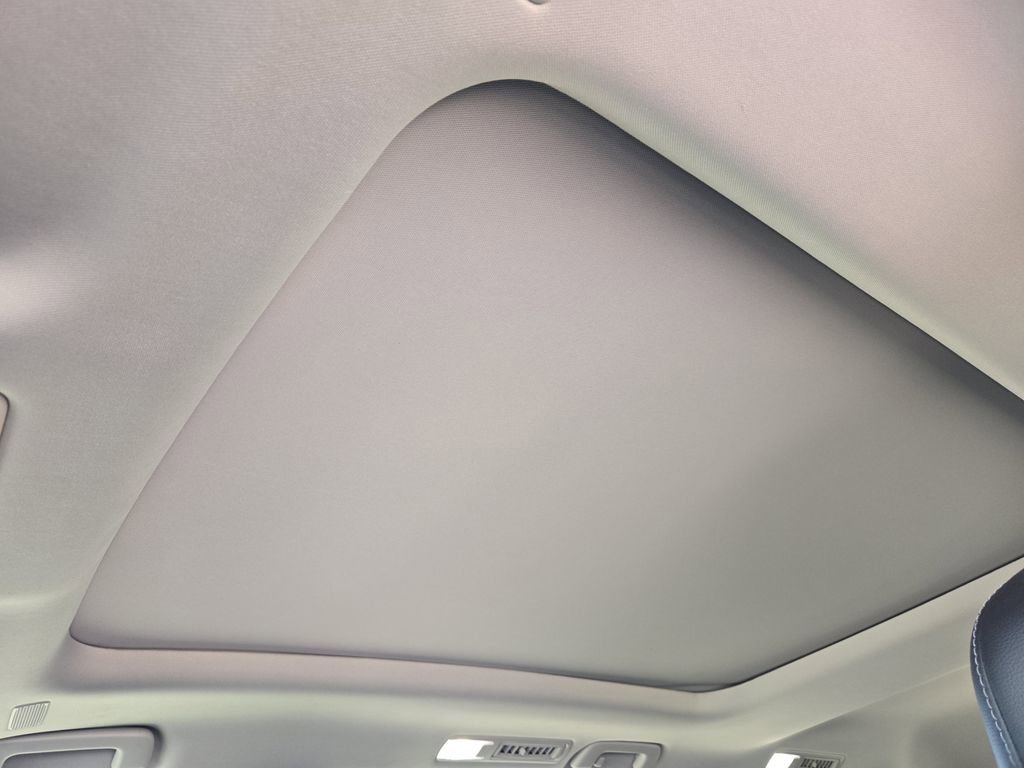 Used 2024 Toyota Grand Highlander Platinum image 27