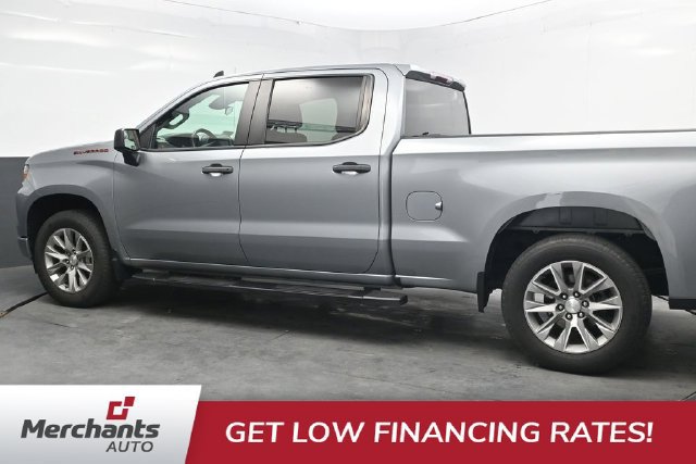 Used 2023 Chevrolet Silverado 1500 Custom AWD/4WD image 4
