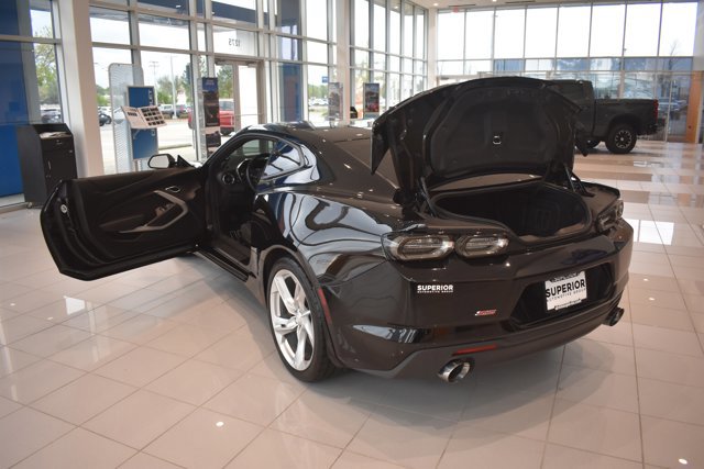 Used 2021 Chevrolet Camaro SS image 17