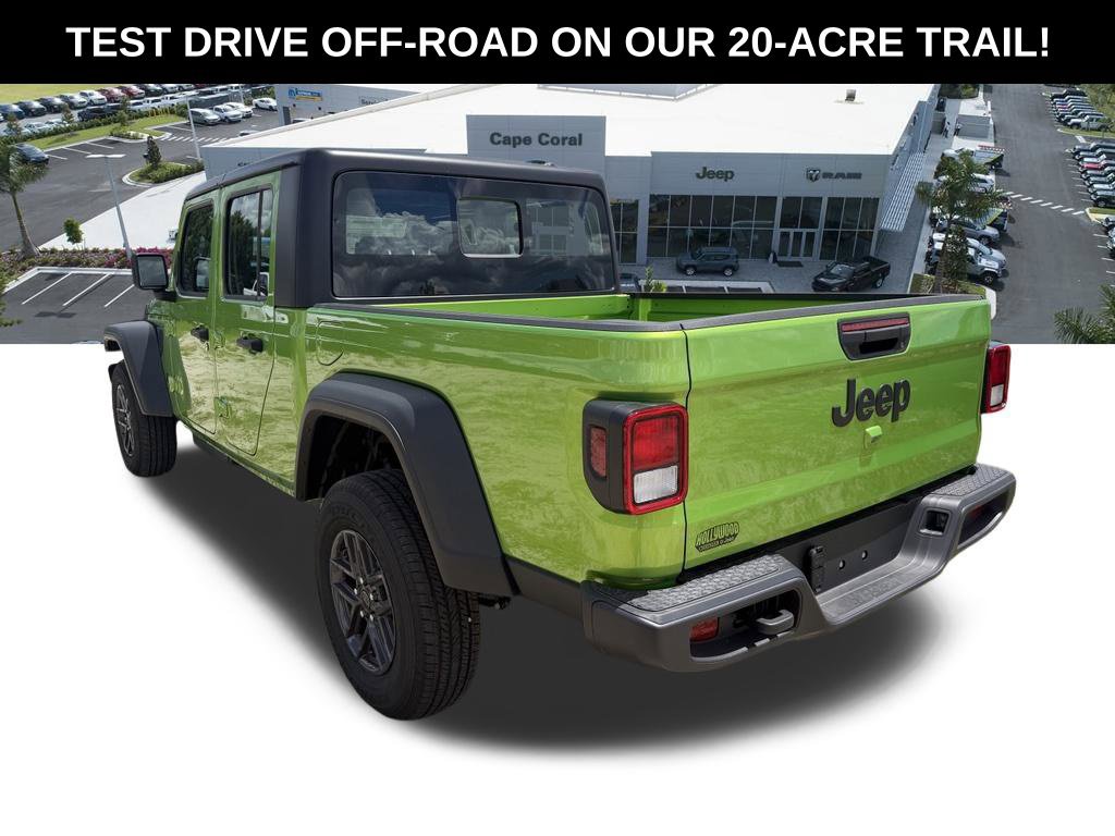 New 2026 Jeep Gladiator Sport AWD/4WD image 5