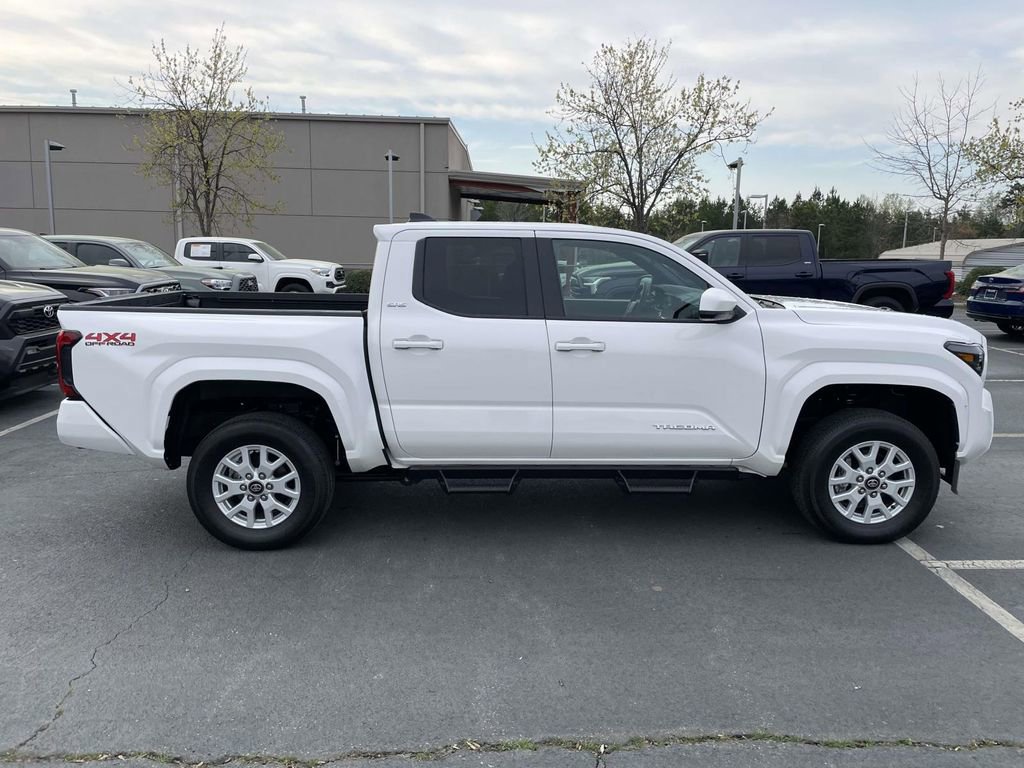 Used 2024 Toyota Tacoma SR5 image 12