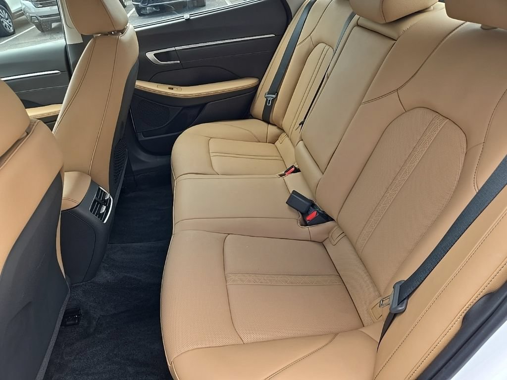 Certified 2025 Hyundai Sonata Limited FWD image 34