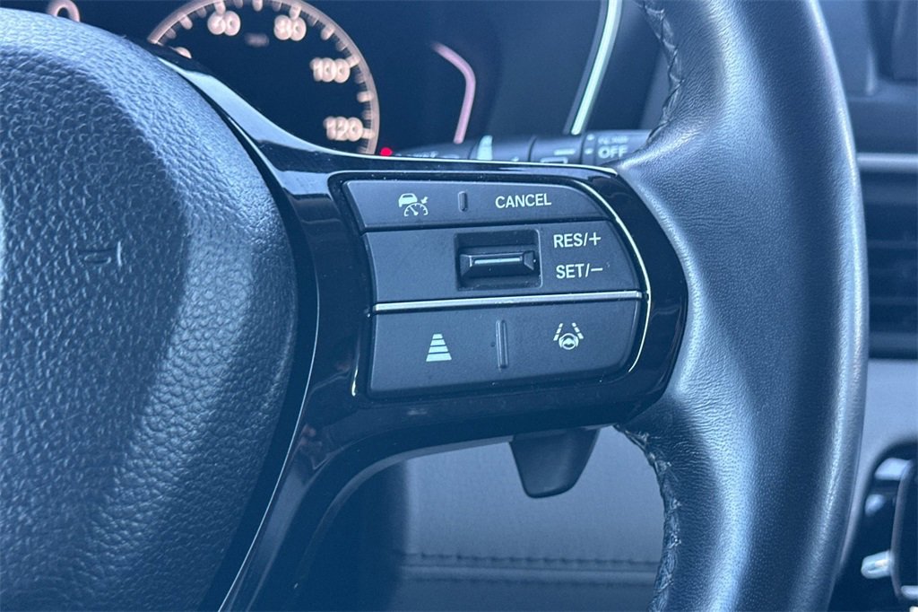 Used 2024 Honda Pilot EX-L image 27