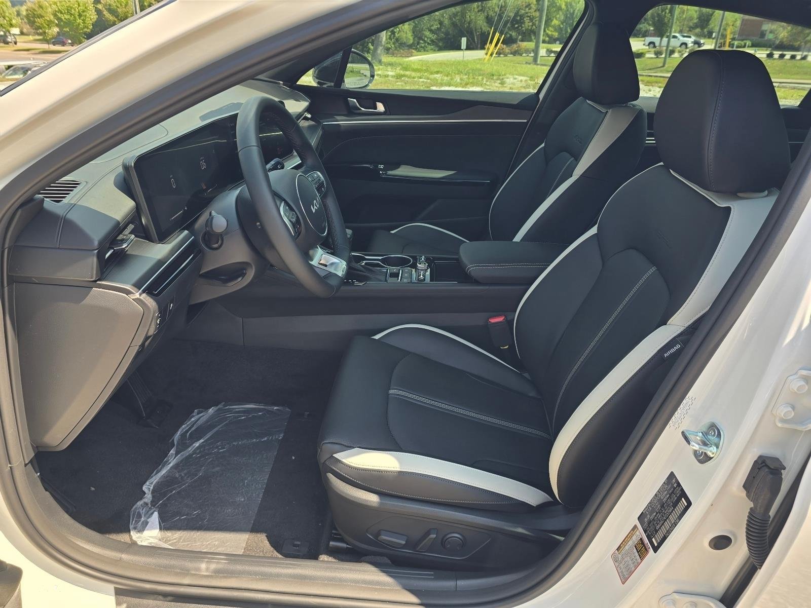 New 2026 Kia K5 GT-Line image 5