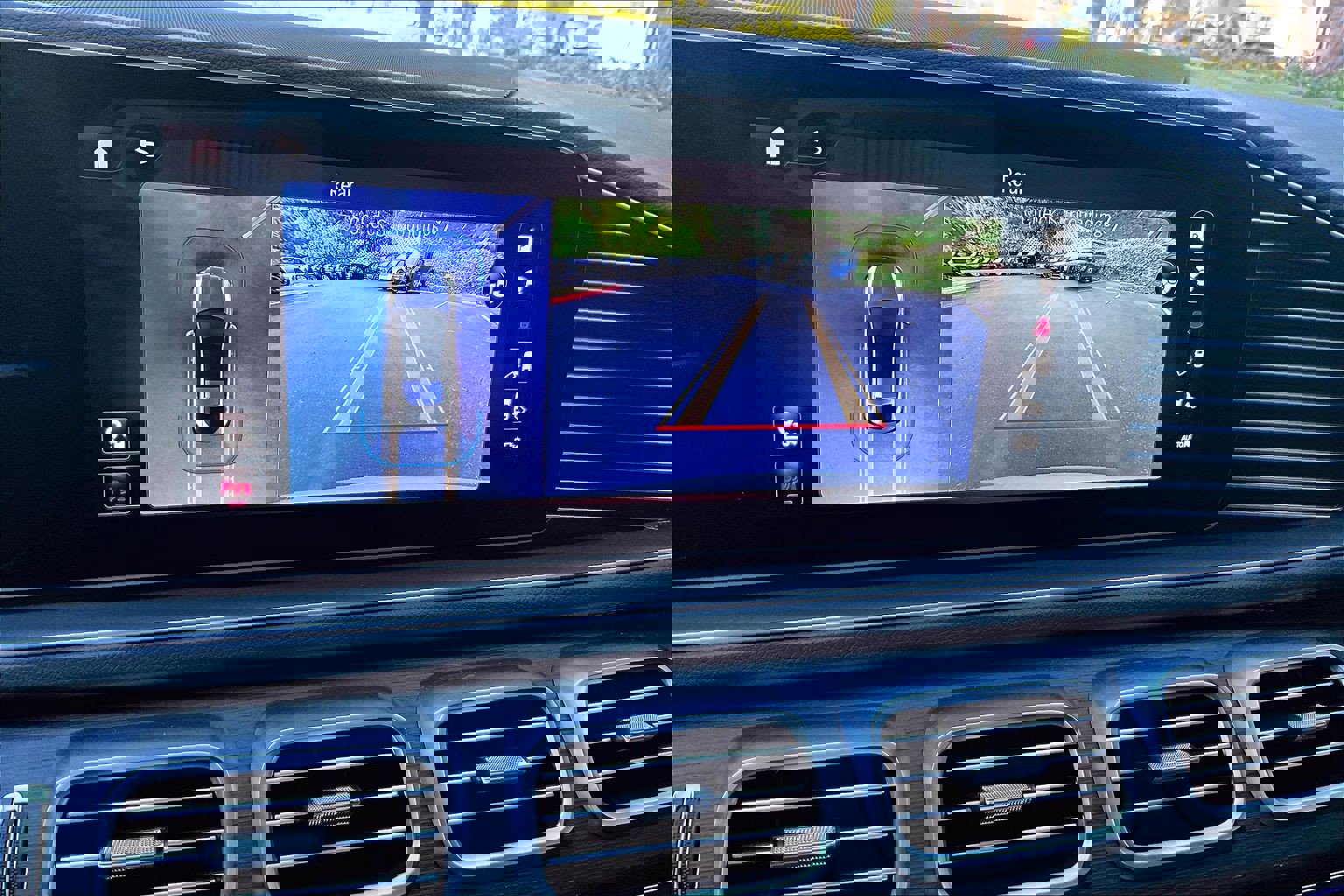 Used 2024 Mercedes-Benz GLE 53 AMG 4MATIC Coupe image 26