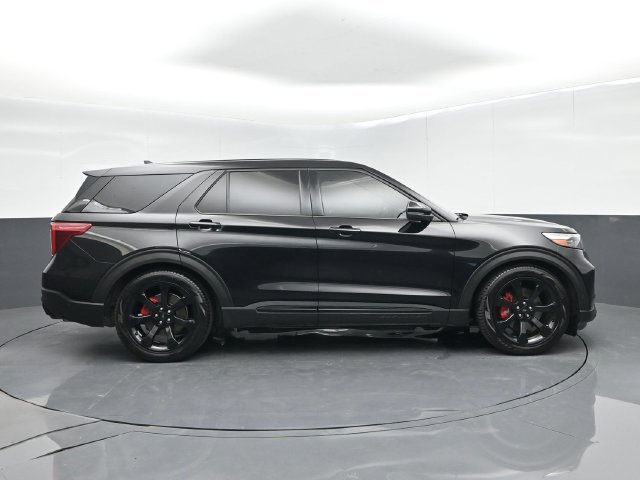 Certified 2022 Ford Explorer ST w/ Equipment Group 401A RWD image 9