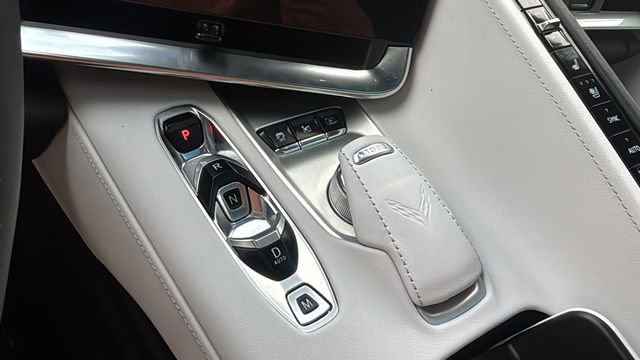 Used 2024 Chevrolet Corvette Stingray Preferred Cpe w/ Z51 Performance Package image 25