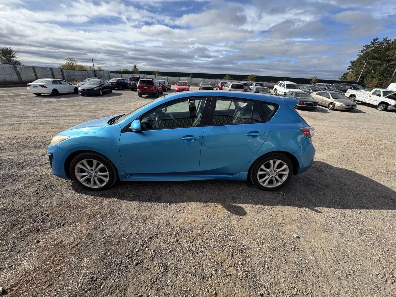 Used 2010 MAZDA MAZDA3 s Grand Touring FWD image 2