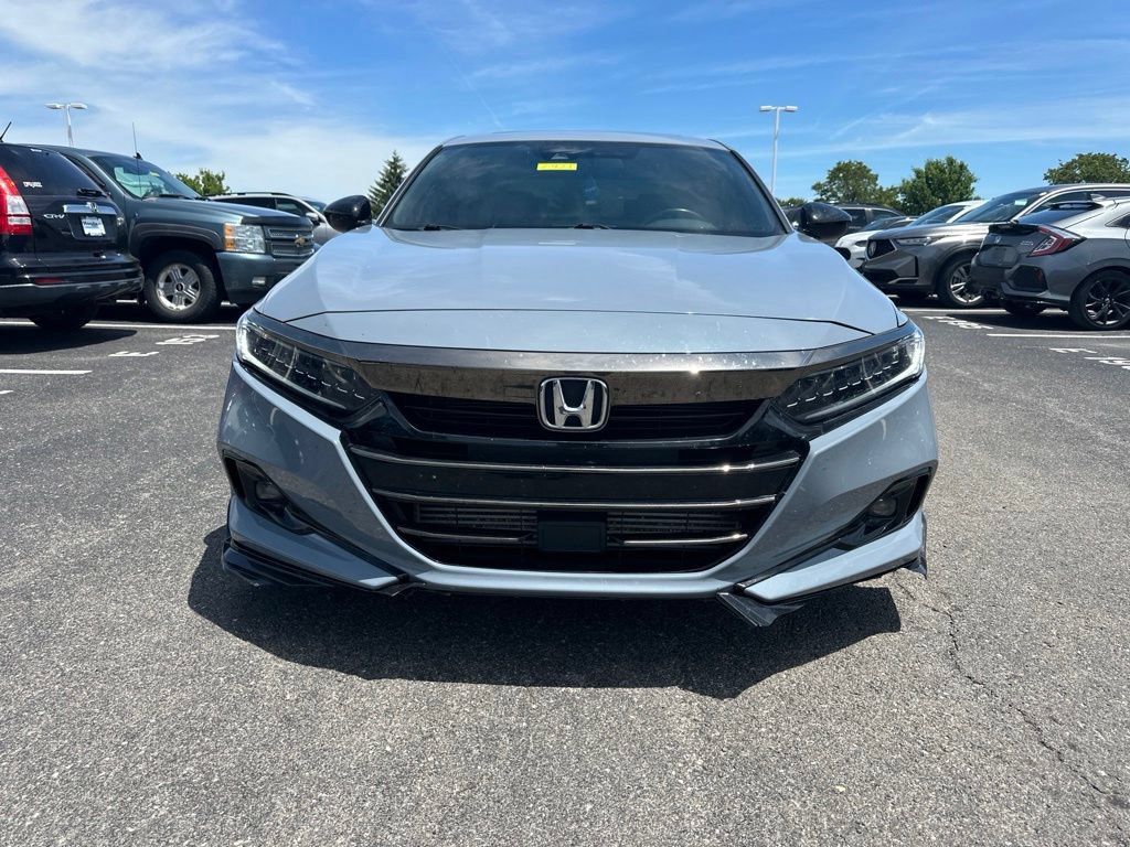 Used 2021 Honda Accord Sport image 2