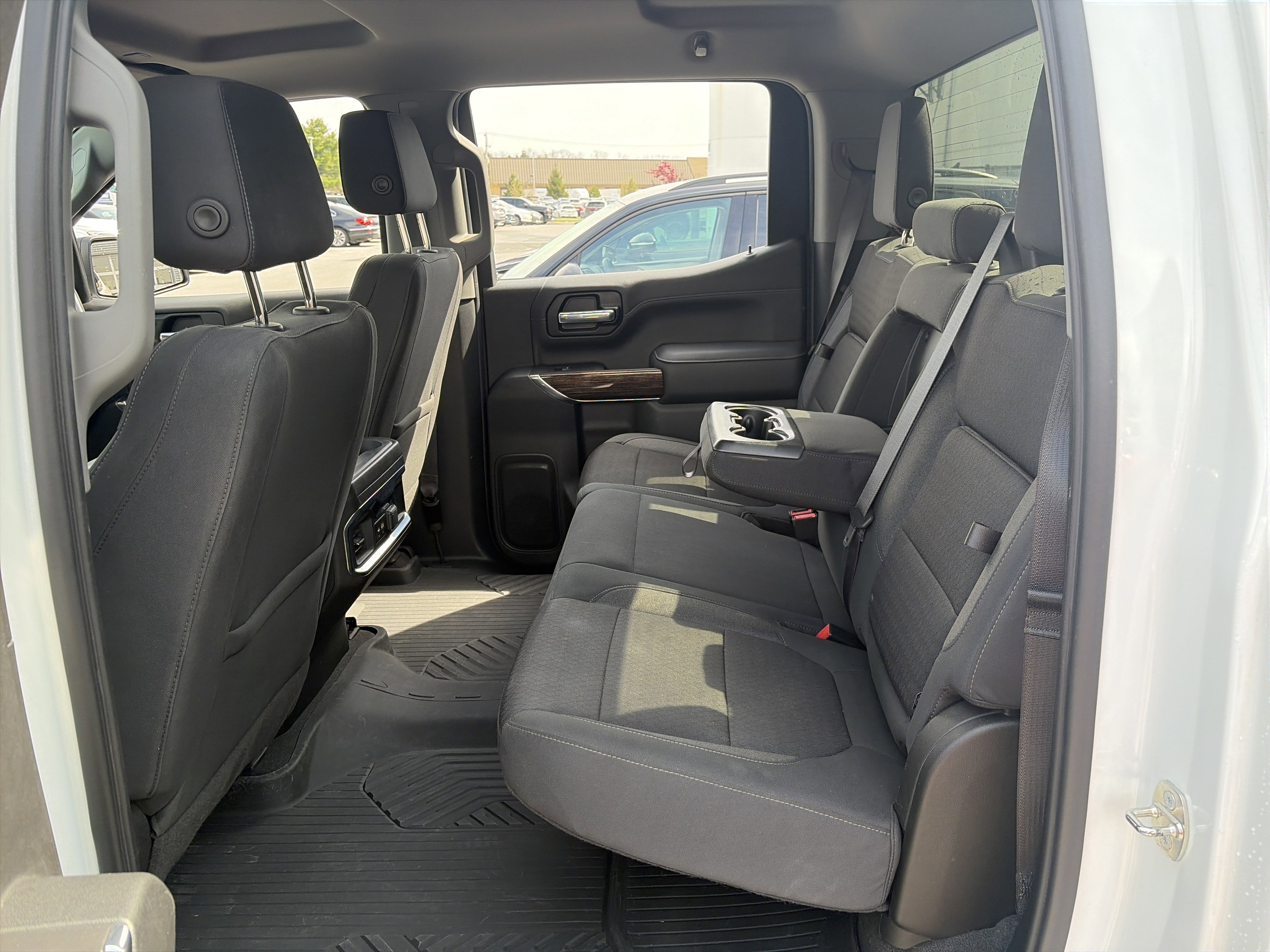 Used 2020 GMC Sierra 1500 Elevation image 30