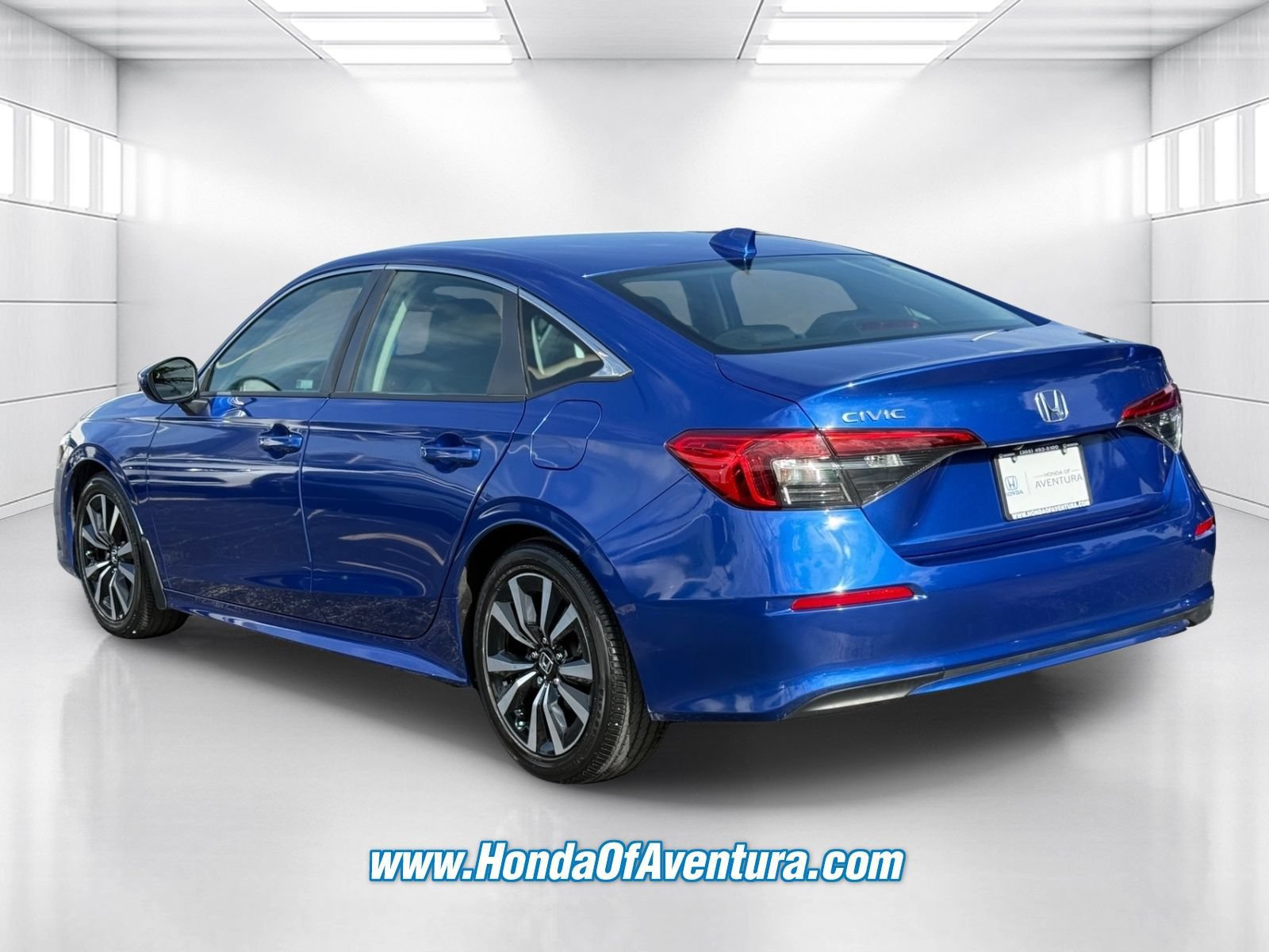 Used 2024 Honda Civic EX image 4