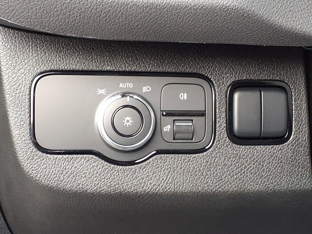 New 2025 Mercedes-Benz Sprinter 2500 image 13