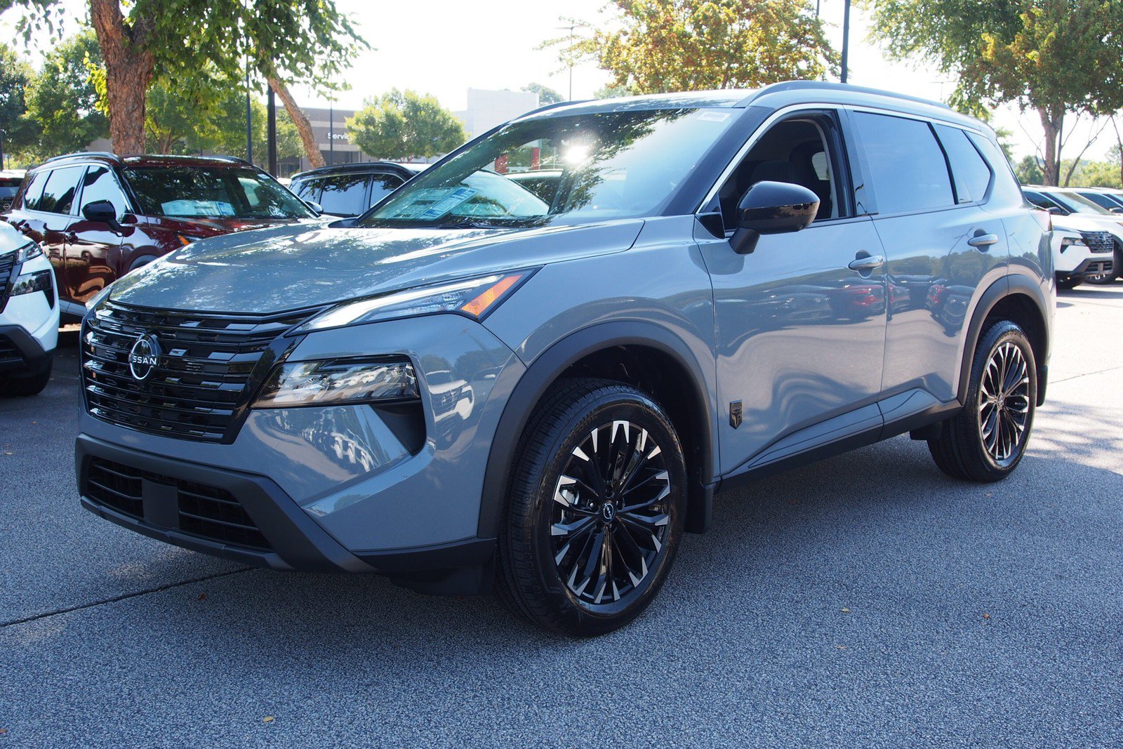 New 2026 Nissan Rogue Dark Armor FWD image 3
