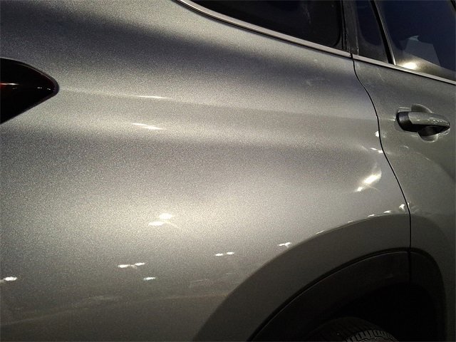 Certified 2024 Toyota Highlander XLE image 8