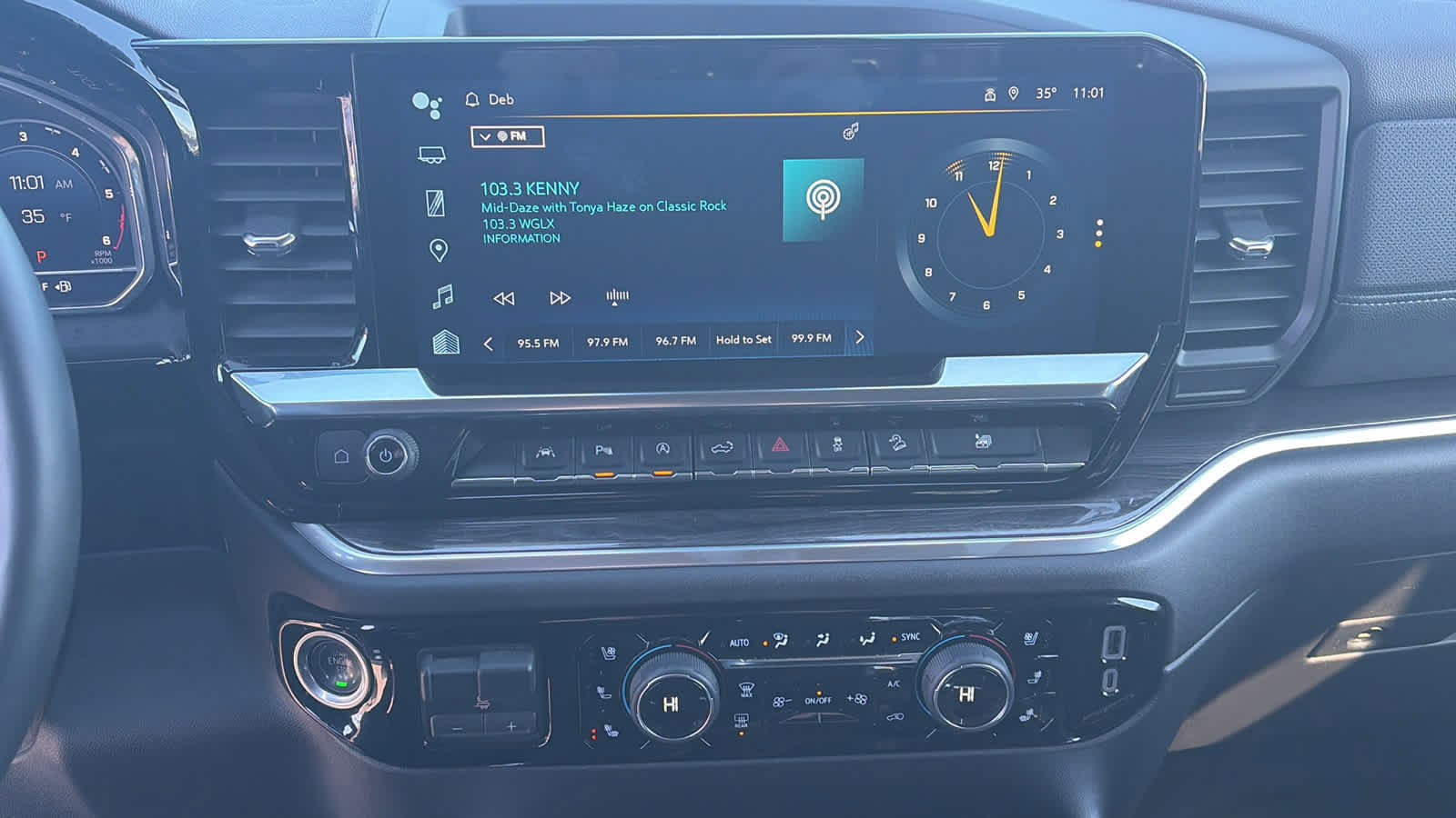 Used 2024 Chevrolet Silverado 1500 LTZ image 15