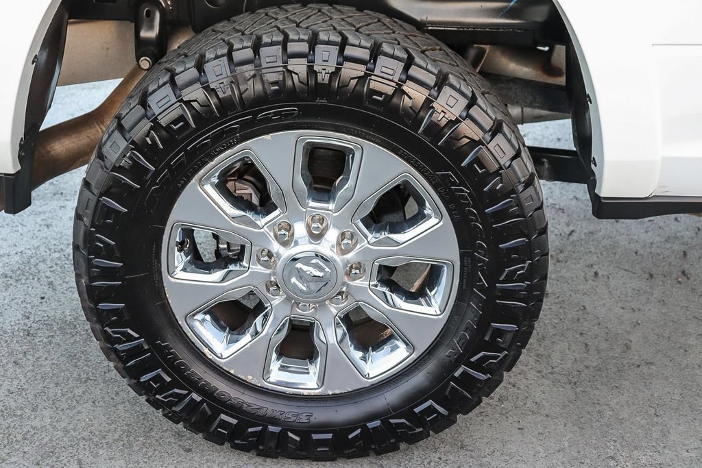 Used 2022 RAM 2500 Limited w/ Body Color Bumper Group AWD/4WD image 12