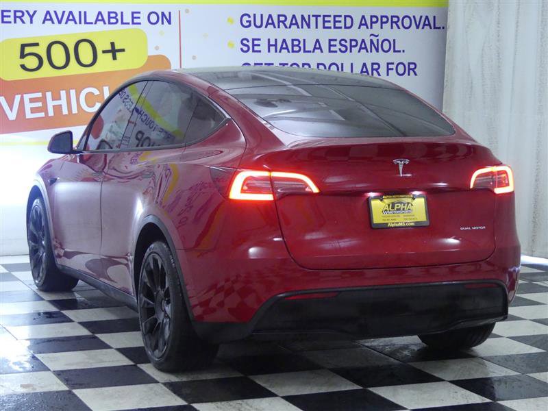 Used 2020 Tesla Model Y Long Range image 4