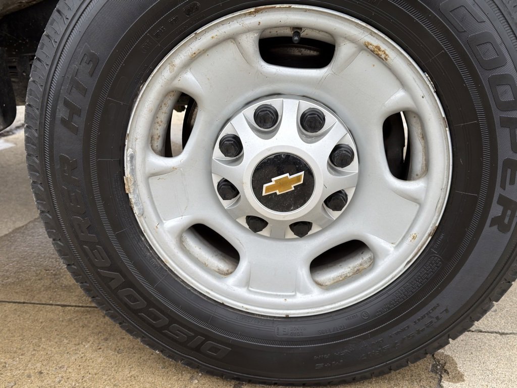 Used 2023 Chevrolet Silverado 2500 W/T w/ WT Fleet Convenience Package image 16